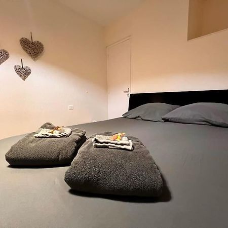 Appartement Climatise 4Prsn Au Pied De La Citadelle Besancon Bagian luar foto